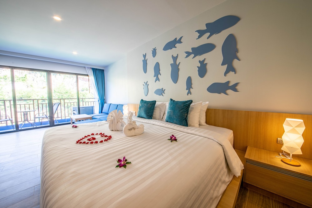 Executive Room with Mountain View - Photo 1