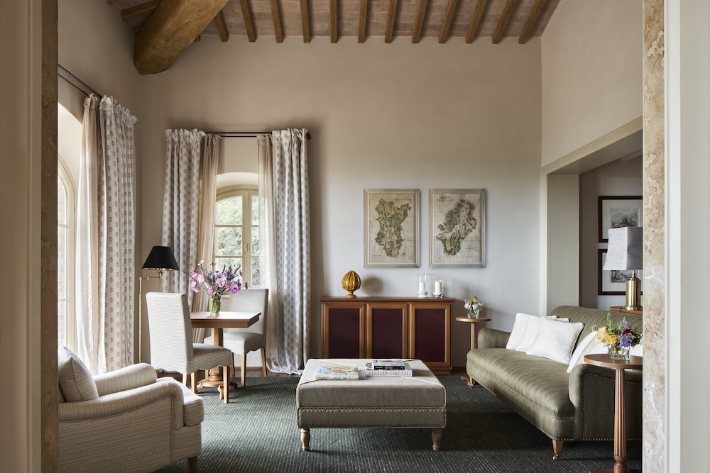 Suite (Castiglion del Bosco) - Photo 8