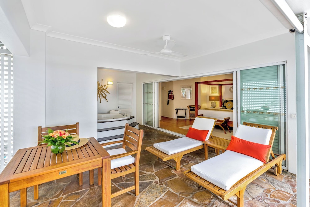 Verandah King Spa Suite - Photo 7