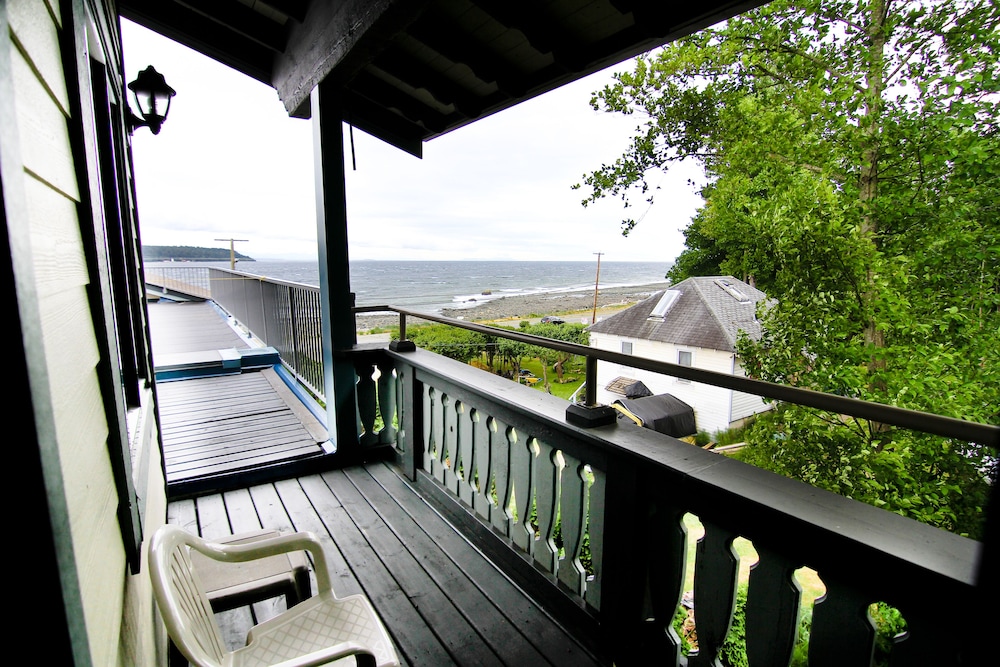 Family Penthouse, 2 Bedrooms, Ocean View photo 1