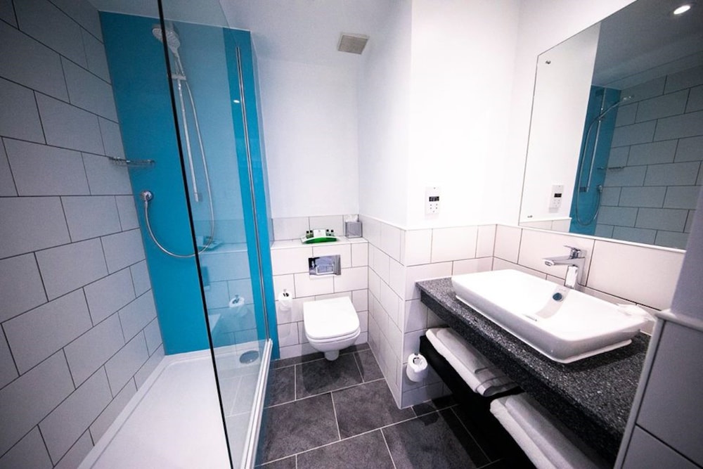 Standard Room, 1 Double Bed - Photo 7