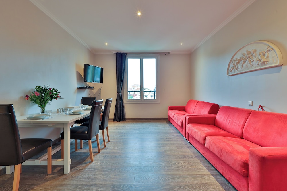 Apartment - Photo 5