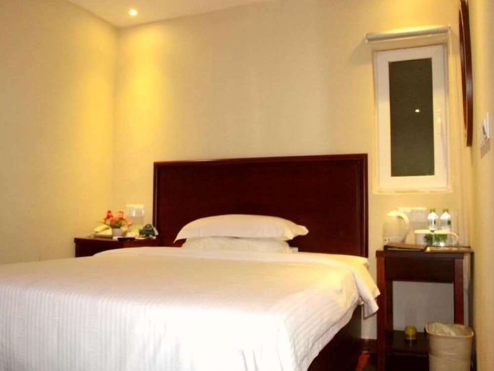 Standard Double Room photo 2