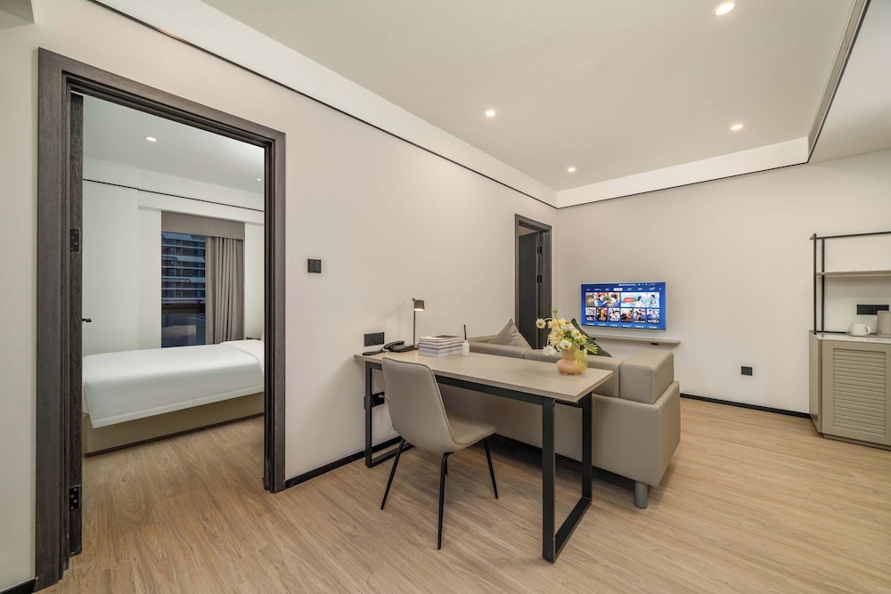 Luxury Suite, City View photo 1