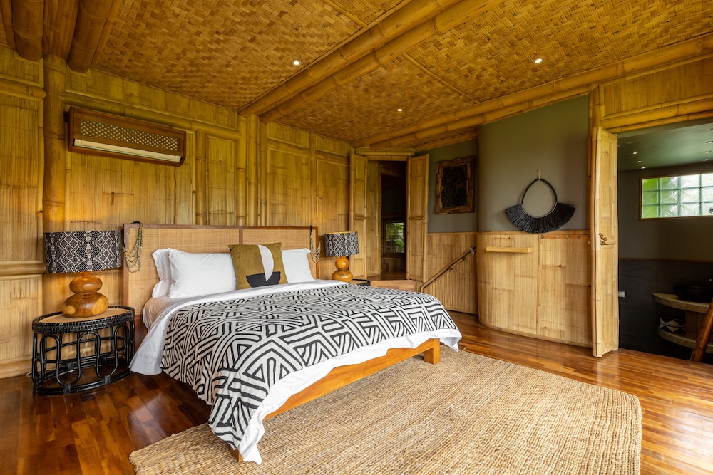 Luxury Villa, 2 Bedrooms