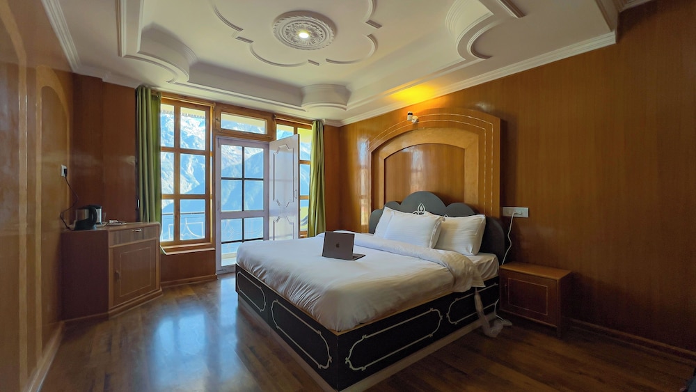 Executive Double Room, Mountain View photo 1