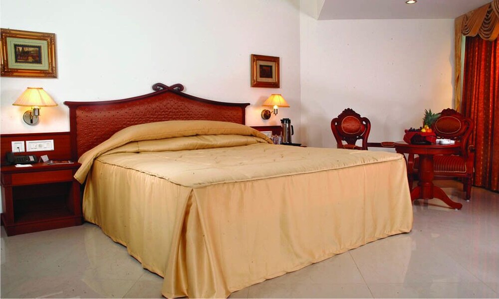 Maurya Suite - Photo 1