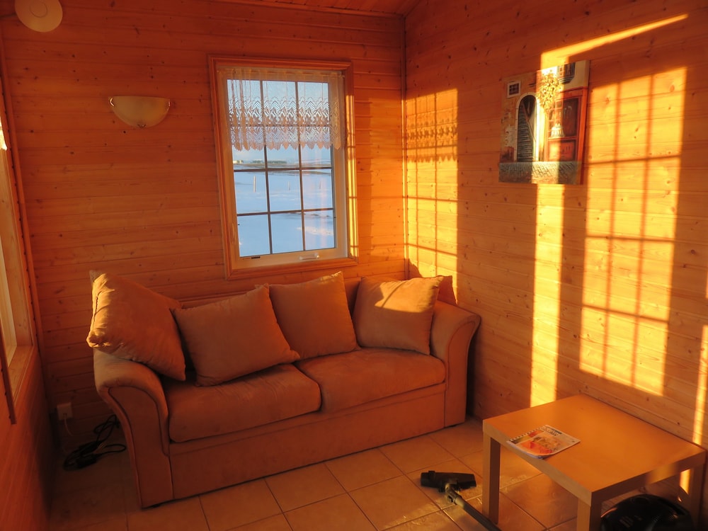 Bungalow, 2 Bedrooms, Private Bathroom photo 1
