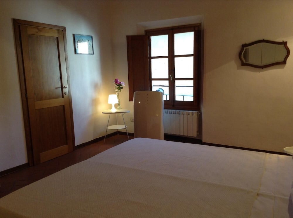 City Apartment photo 2