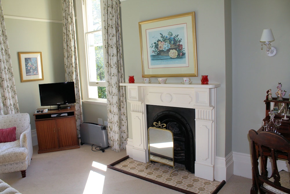 Luxury Room - Photo 10