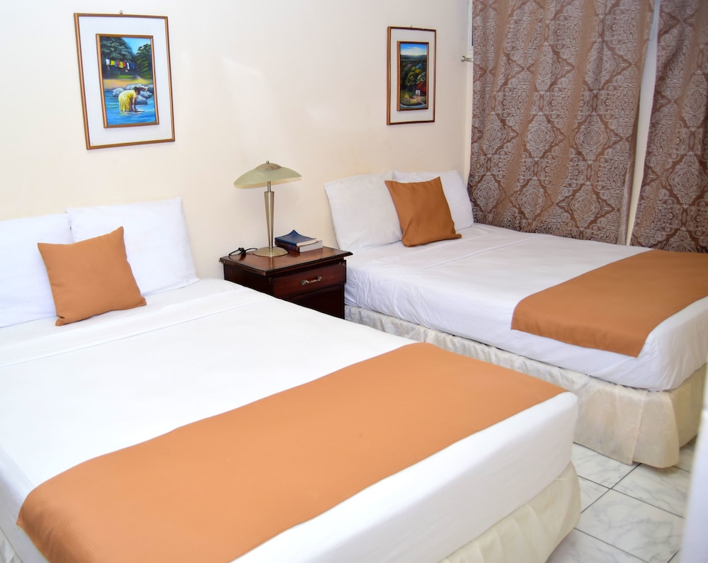 Apartamento doble con aire acondicionado. photo 1