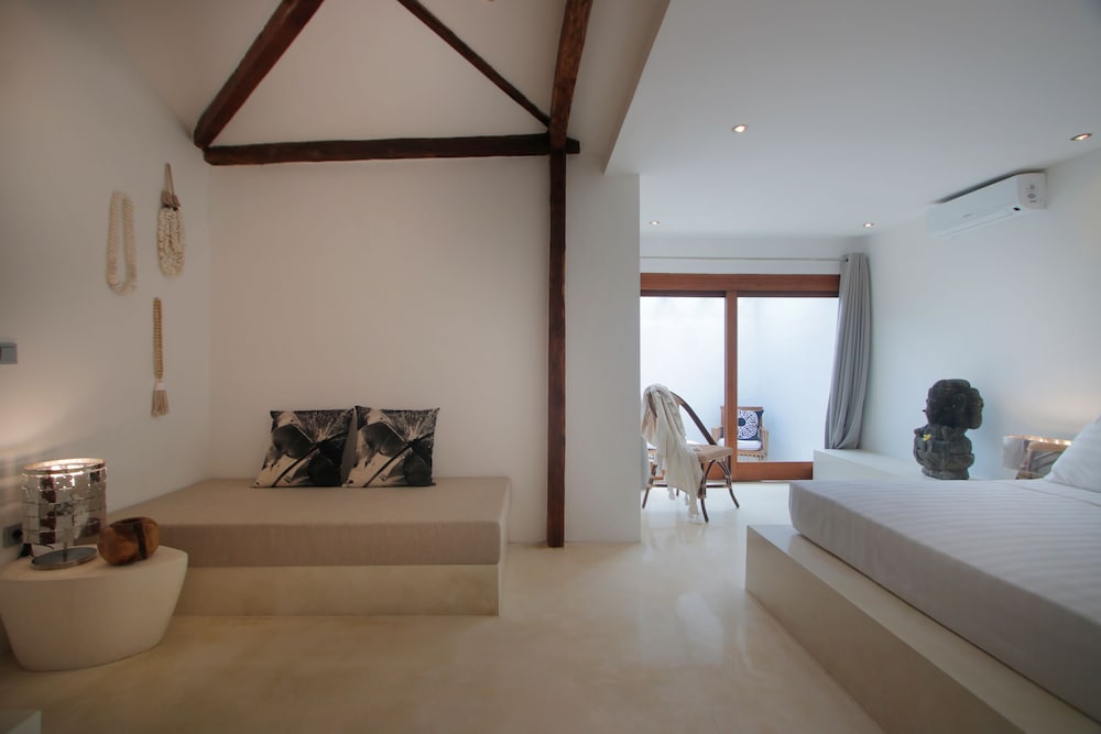 Luxury Villa, 2 Bedrooms - Photo 8