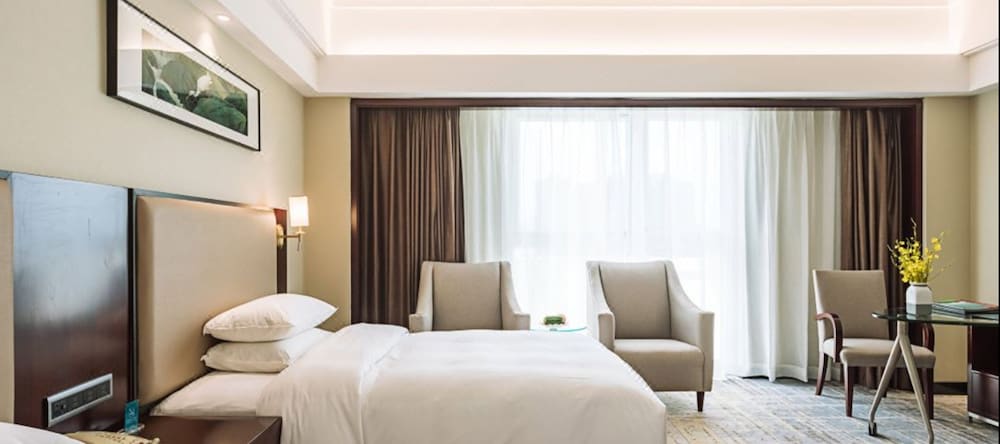 Business Twin Room photo 3