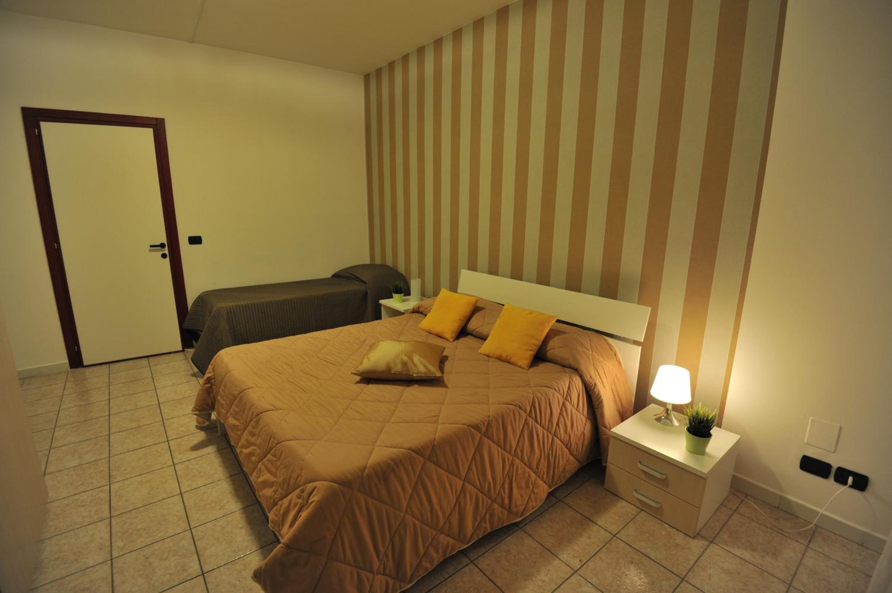 Deluxe Triple Room photo 2