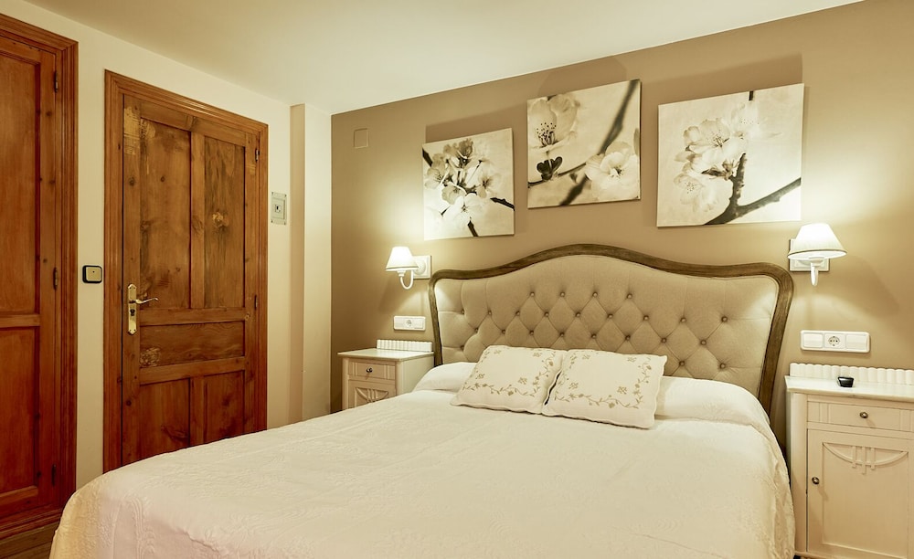 Basic Double Room, Balcony (Exterior) photo 3