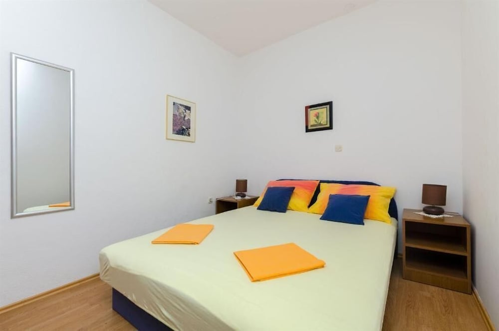 Apartment (A1)