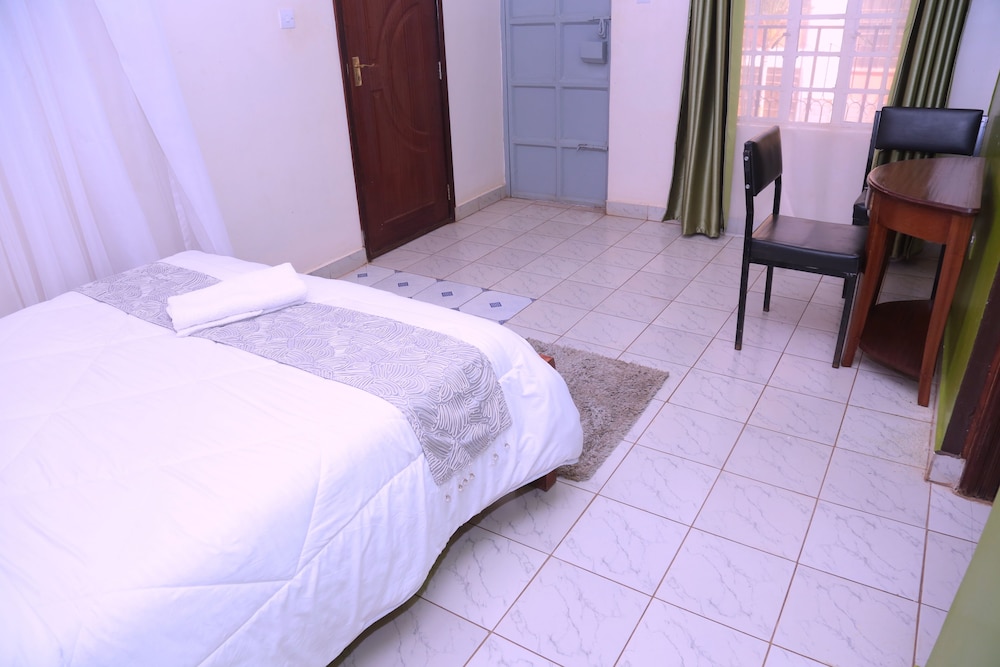 Luxury Apartment photo 2