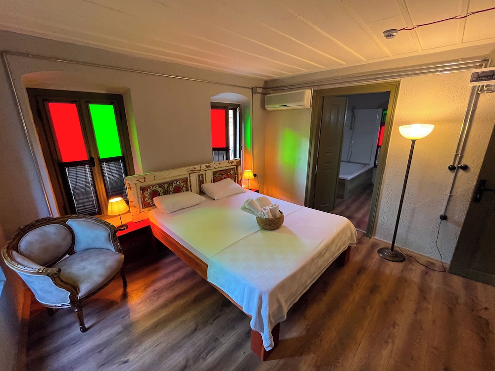 Comfort Room photo 1