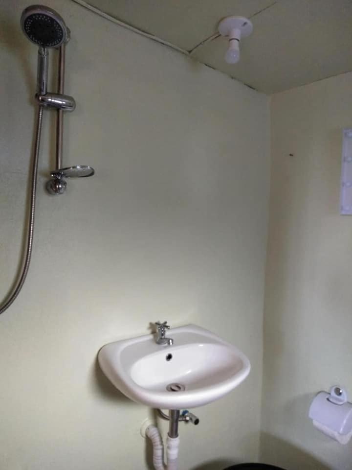 One-Bedroom Bungalow photo 1