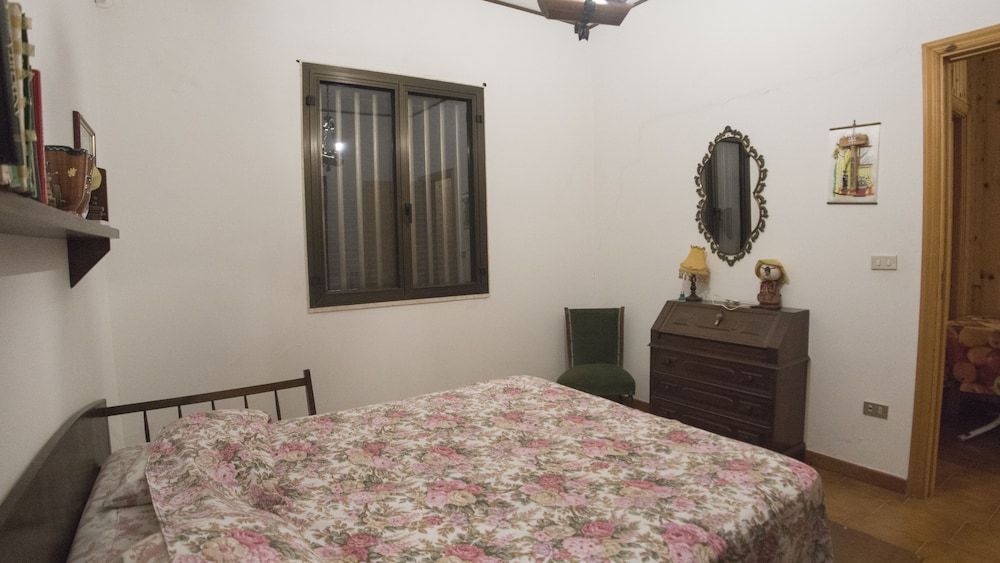 Villa, 4 Bedrooms photo 2