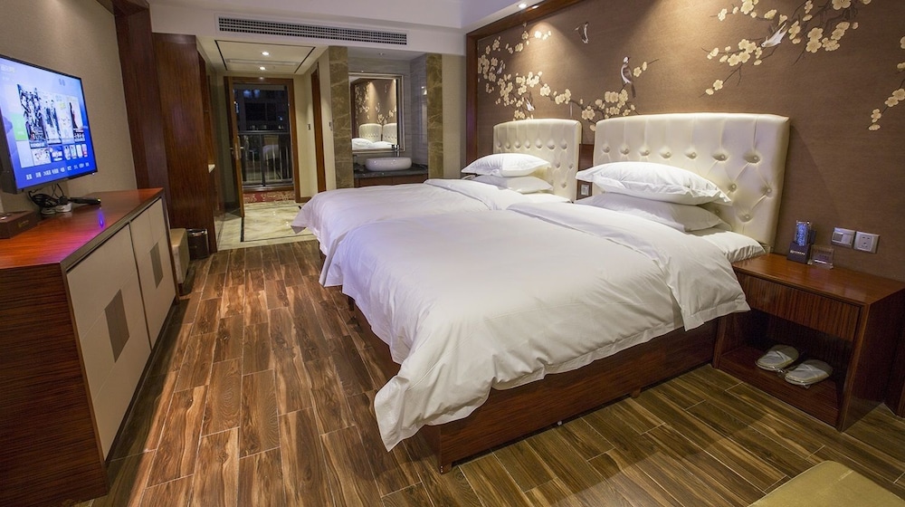 Deluxe Twin Room, View photo 1