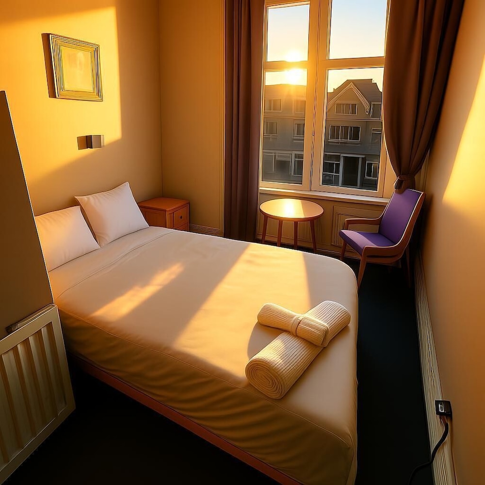 Standard Double Room, Private Bathroom