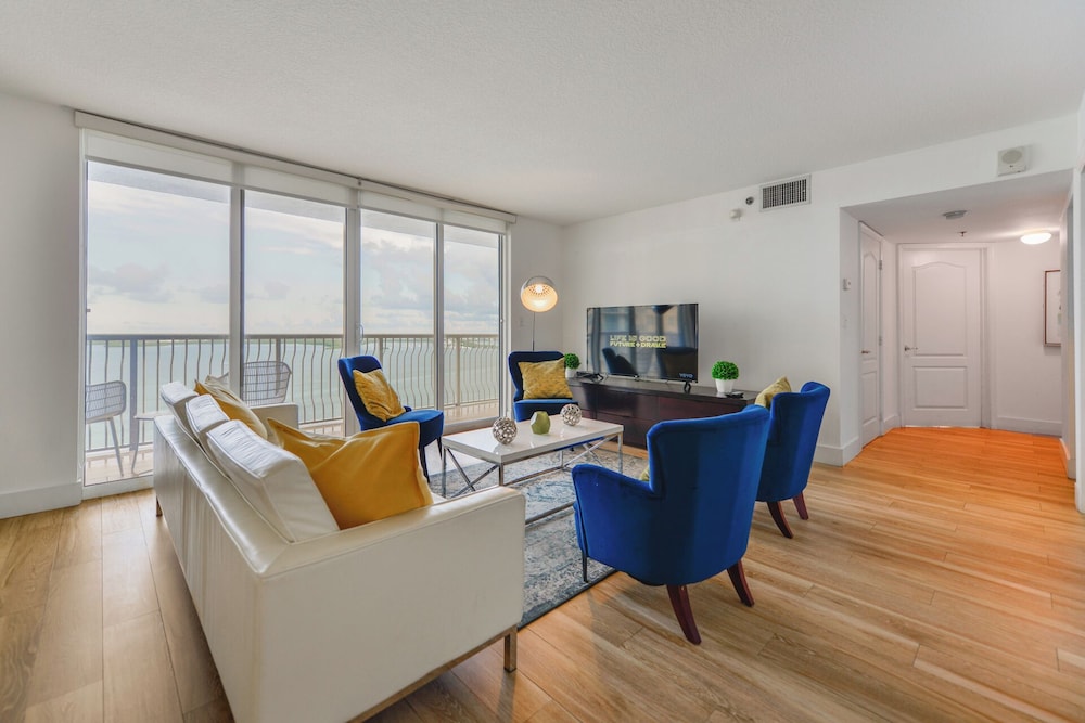 Condo, 3 Bedrooms, Balcony, Ocean View photo 1