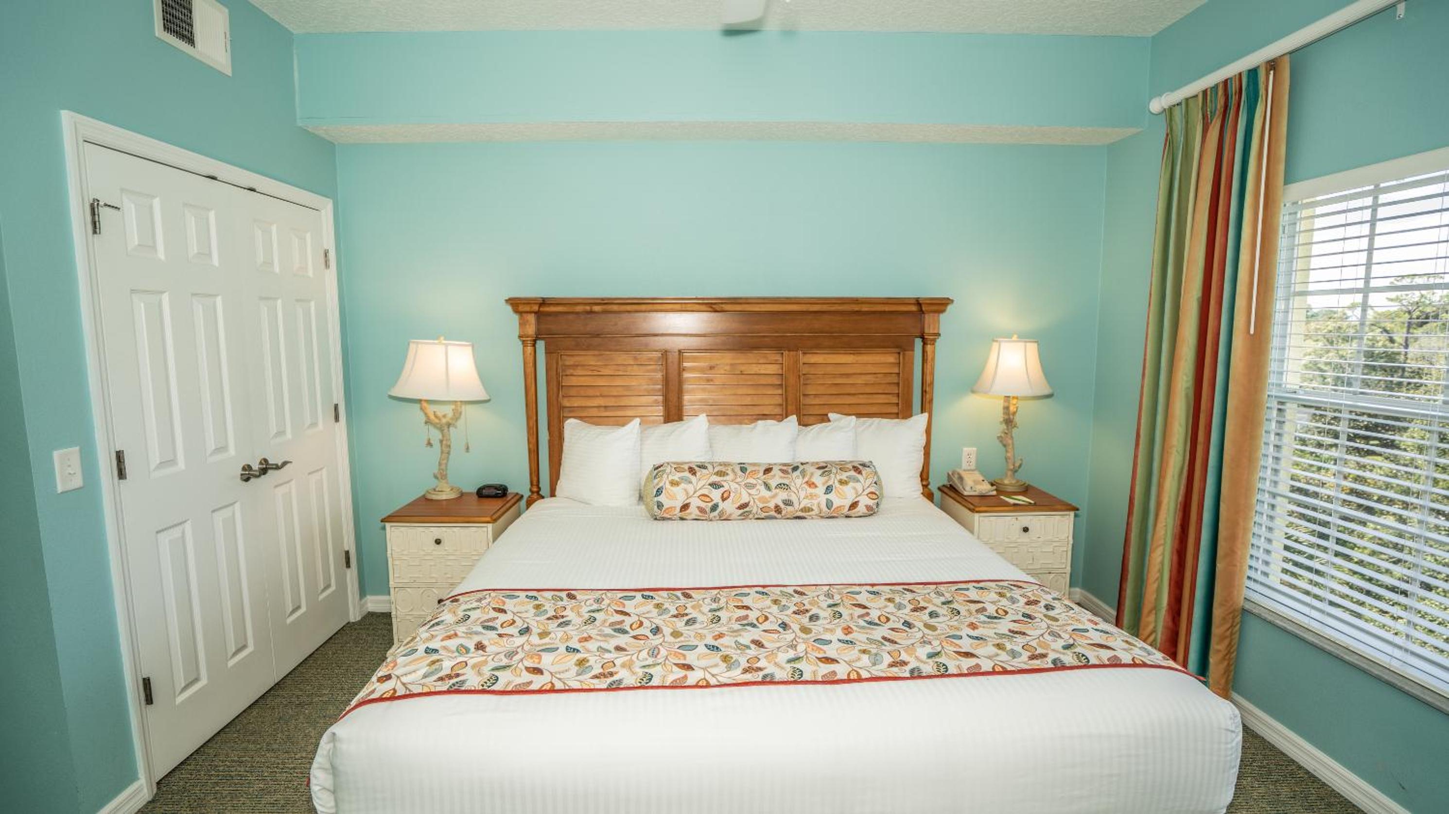 Two-Bedroom Condo with Sofa Bed - Full Kitchen - Photo 20
