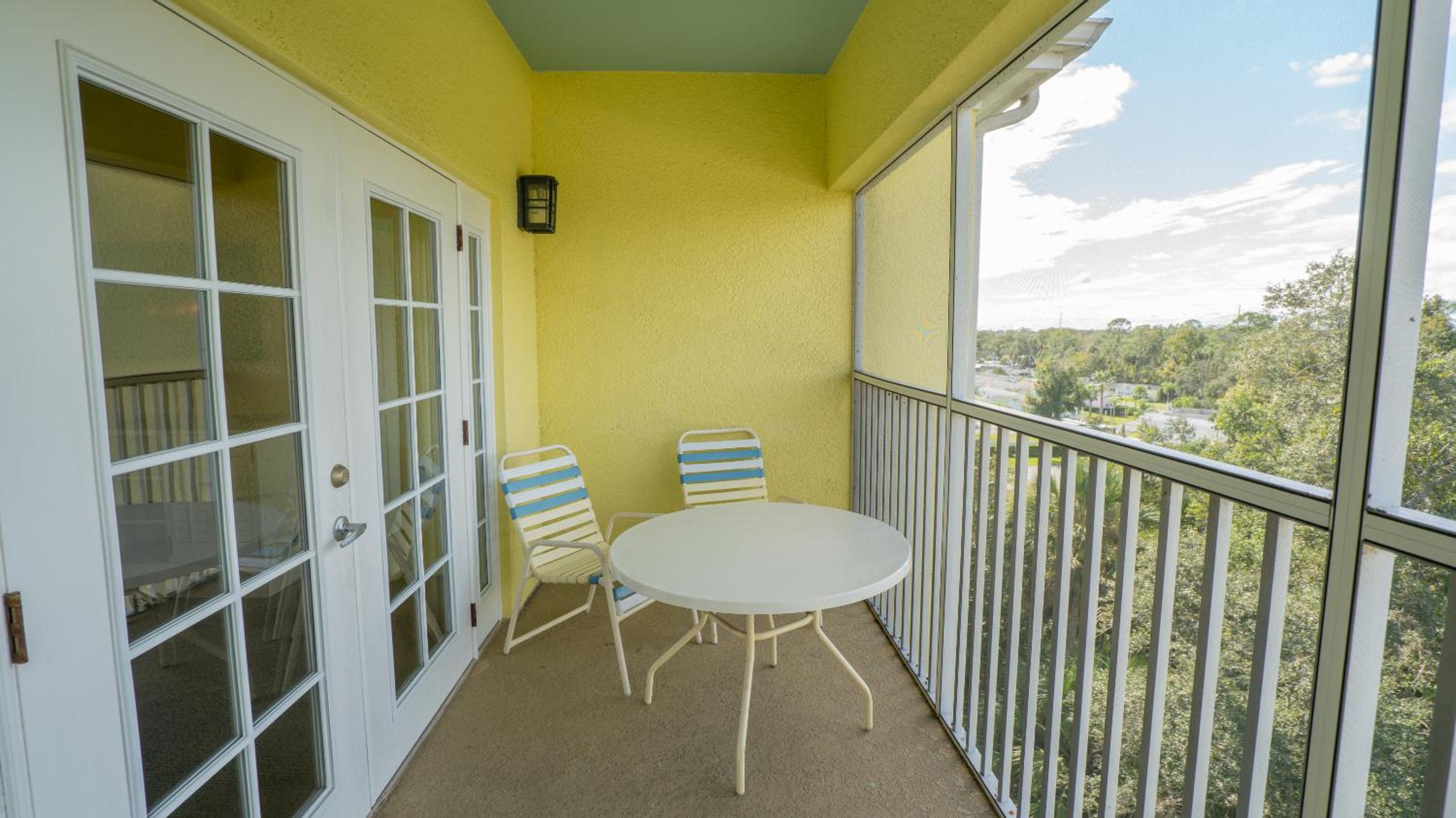 Two-Bedroom Condo with Sofa Bed - Full Kitchen - Photo 17