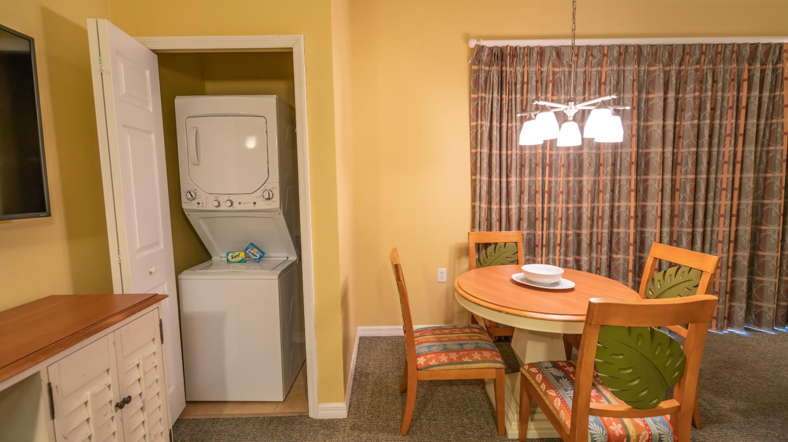 One Bedroom Condo with Sofa Bed - Full Kitchen - Photo 6