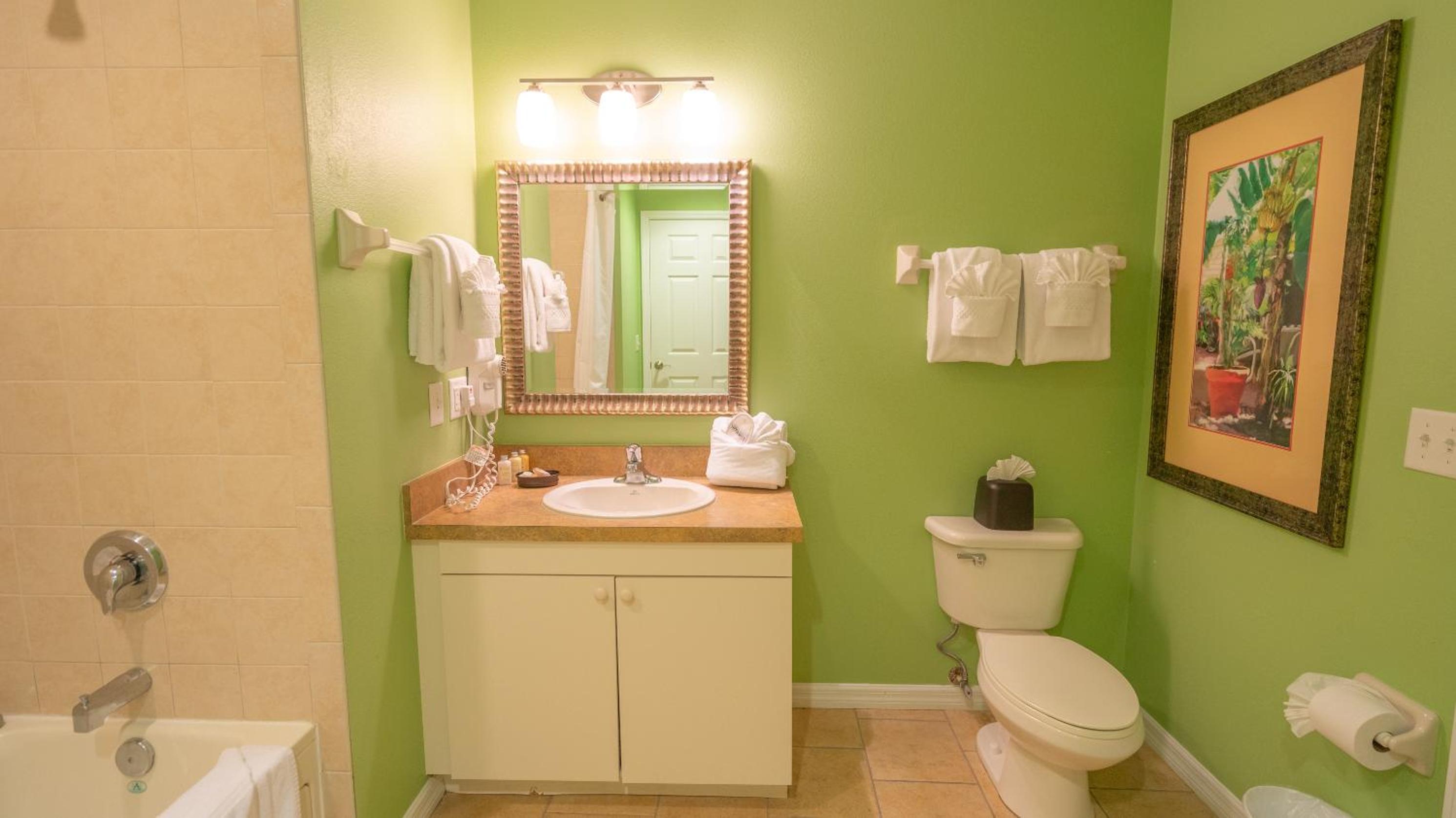 One Bedroom Condo with Sofa Bed - Full Kitchen - Photo 19