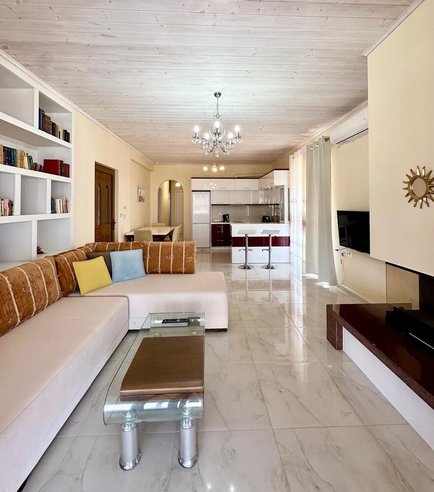 Apartment, 2 Bedrooms, Terrace, Sea View