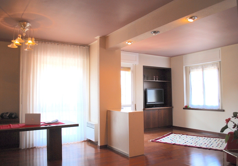 Apartment, 3 Bedrooms photo 1