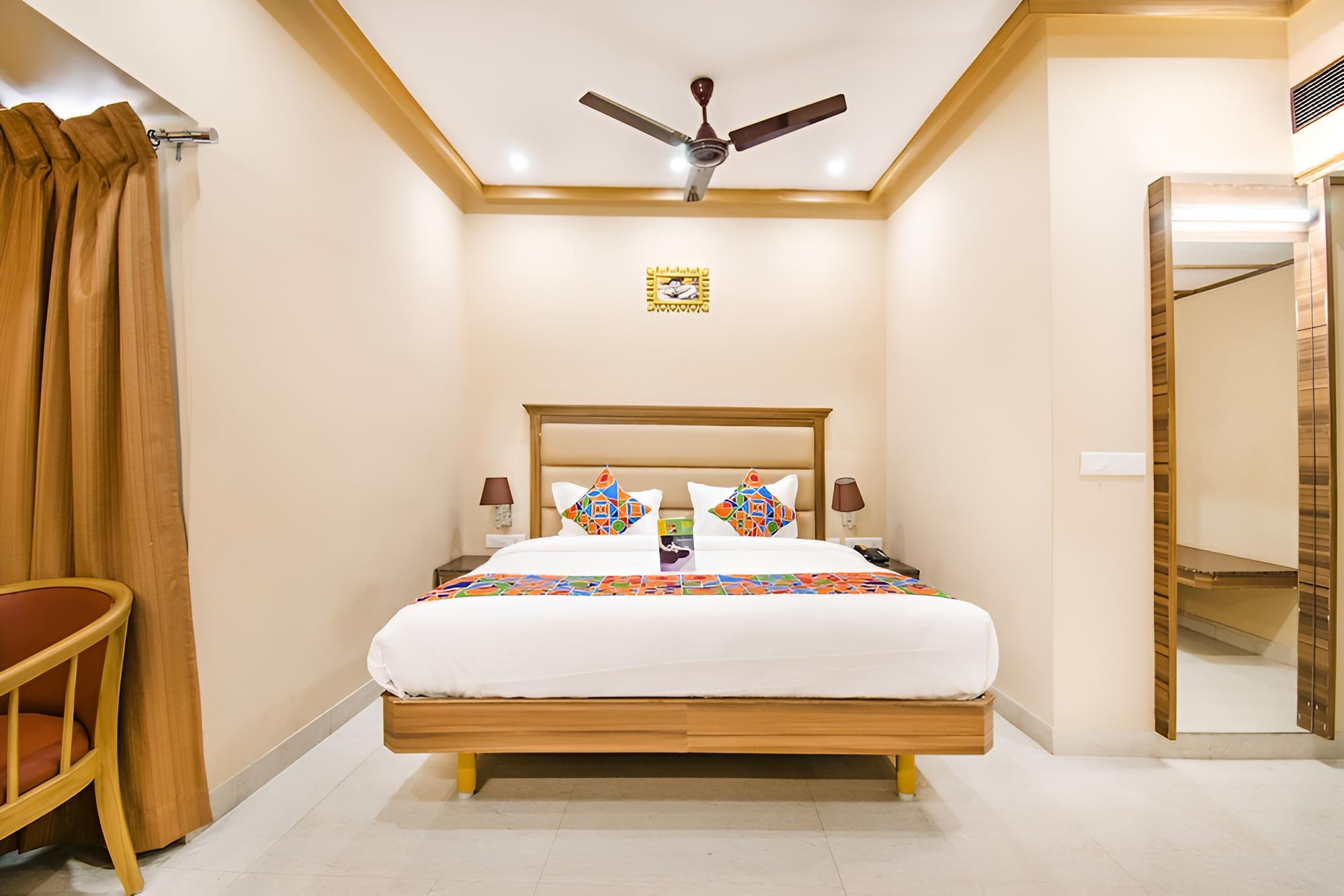 Executive Room photo 1