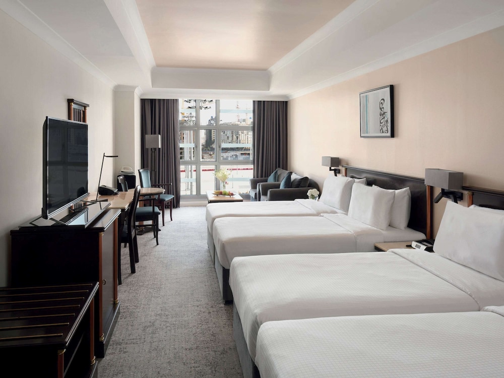 Superior Room, Multiple Beds (Partial Haram View) - Photo 3