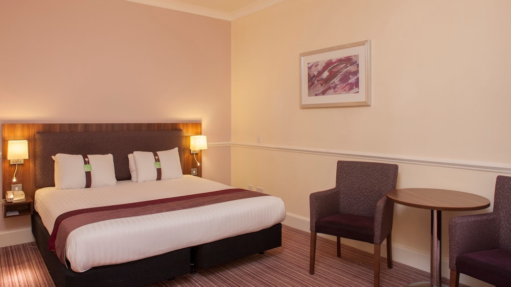 Standard Room, 1 Queen Bed - Photo 2