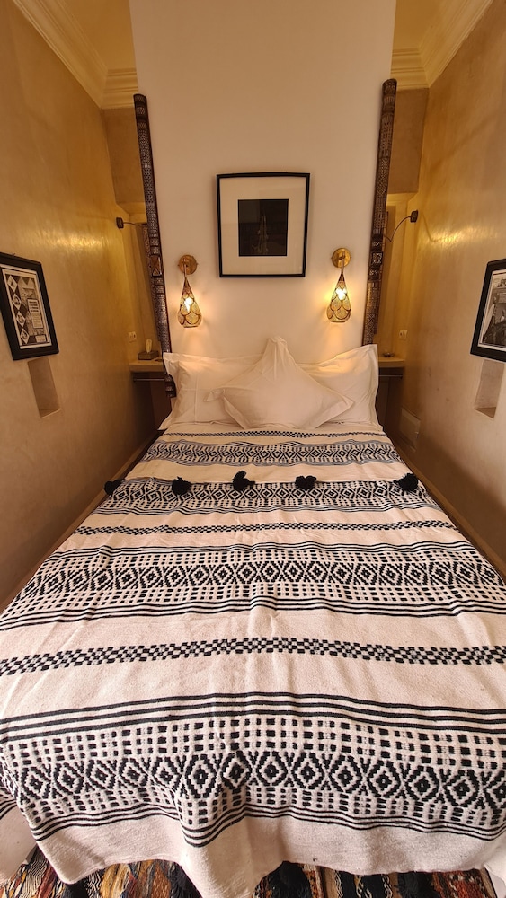 Double Room (The Laziza Double Room)