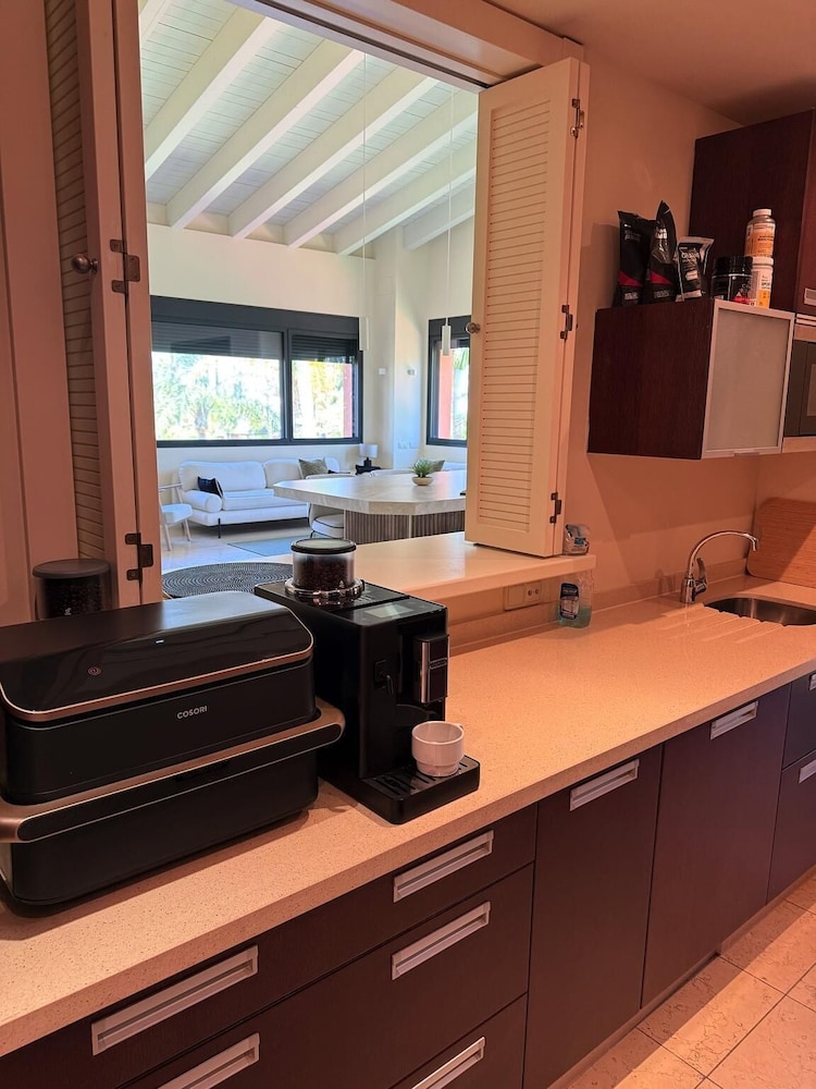 Exclusive Penthouse, 3 Bedrooms, Terrace Exclusive Penthouse, 3 Bedrooms, Terrace