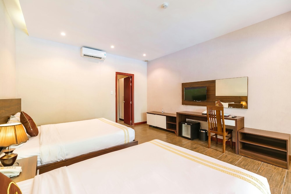 Deluxe Twin Room - Photo 6