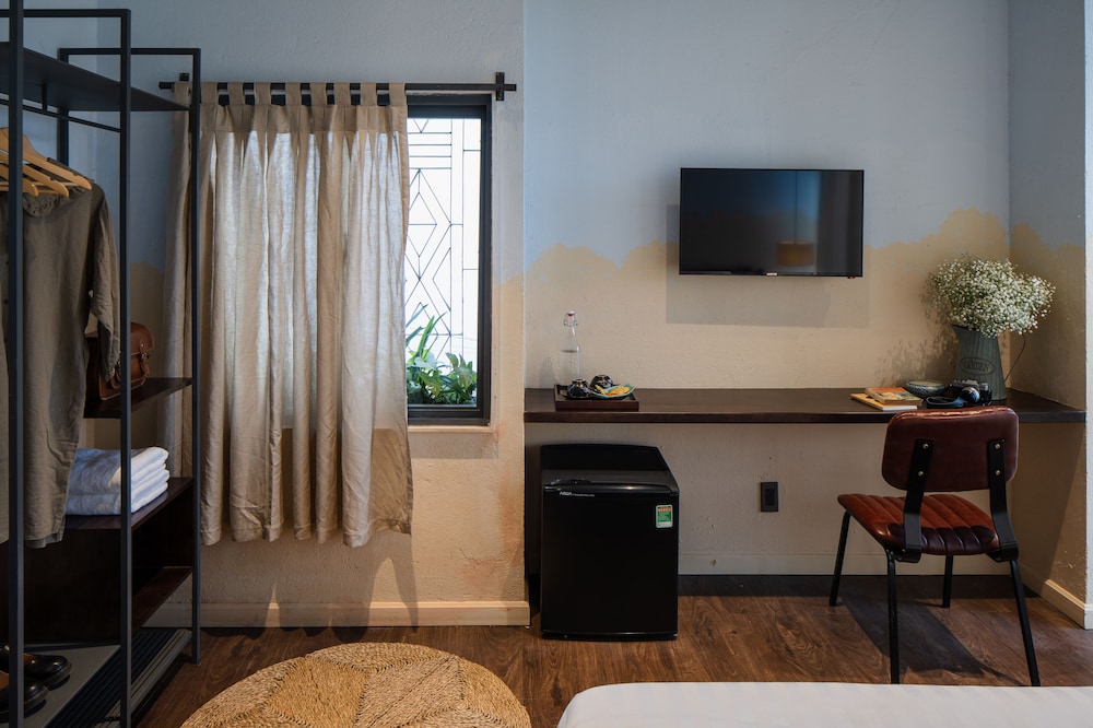 Executive Double Room Single Use - Photo 8