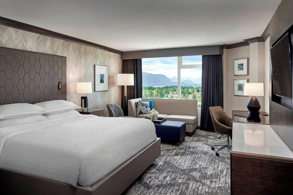 Executive Room, 1 King Bed - Photo 1