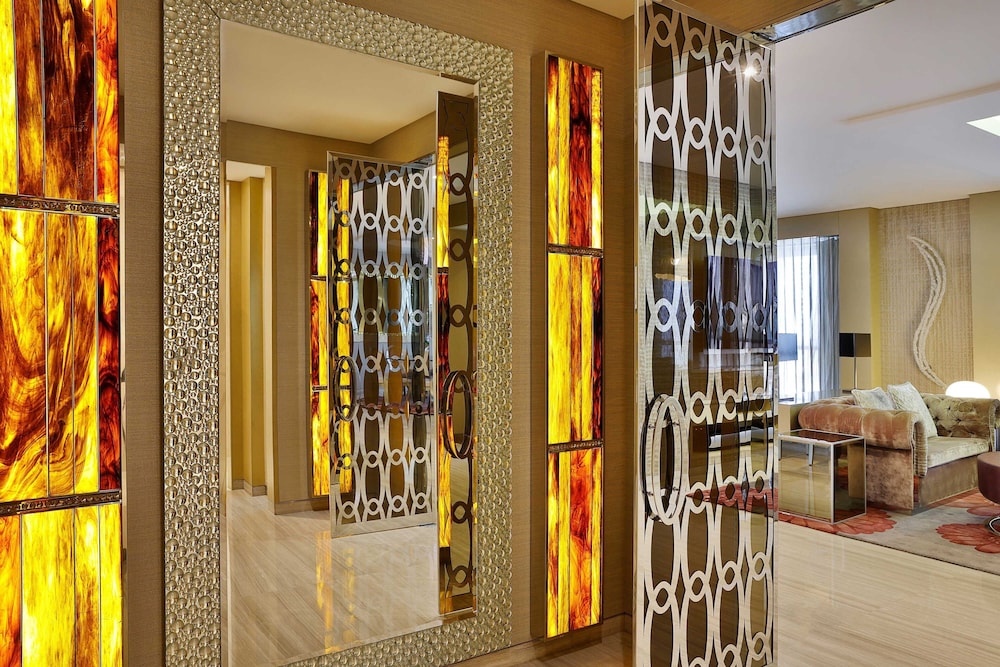 Royal Suite, 1 Bedroom photo 2