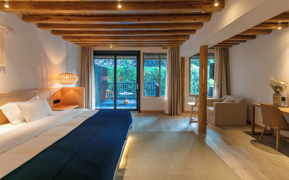 Deluxe Single Room, 1 King Bed