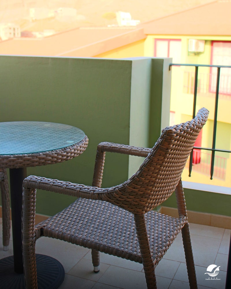Standard Twin Room, 2 Twin Beds, Non Smoking, Mountain View photo 2