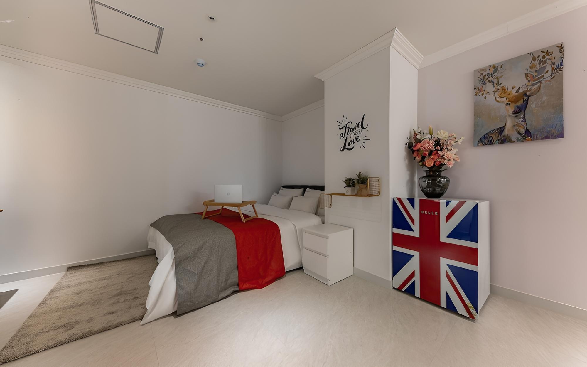 Room (Party room)