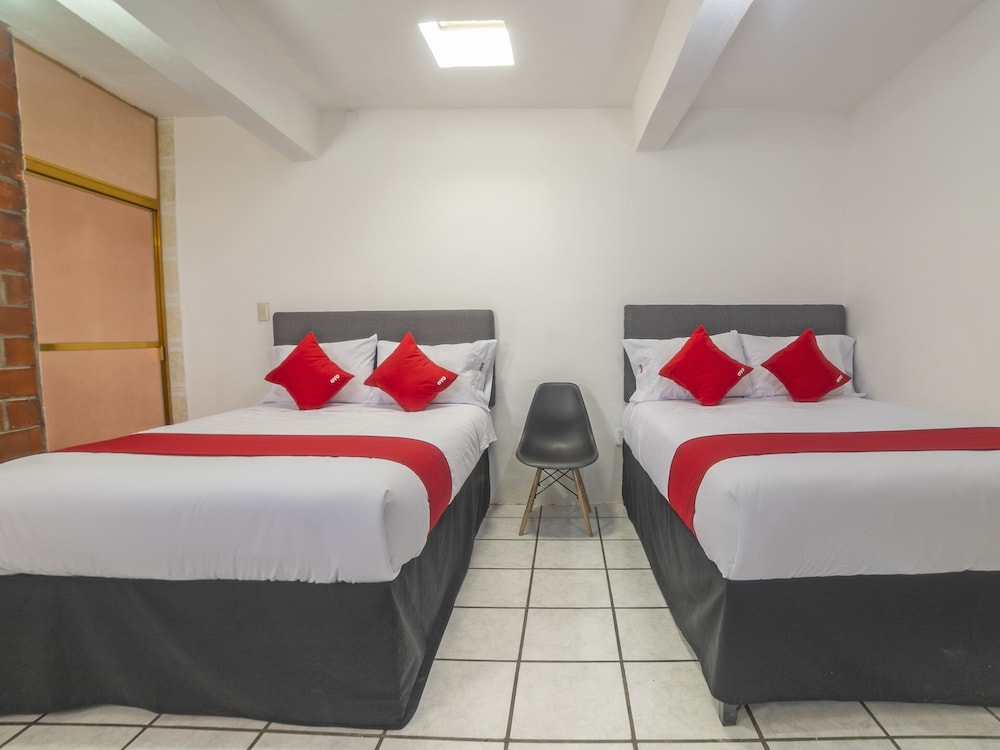 Standard Room, 2 Queen Beds