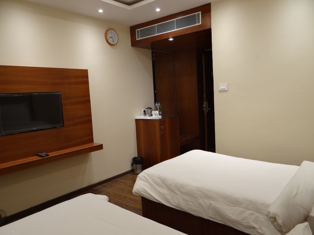 Executive Double or Twin Room, City View
