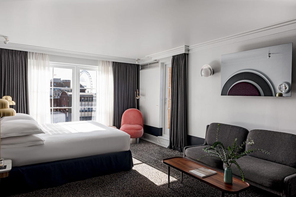 Junior Suite (London Eye)