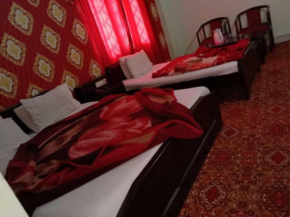 Deluxe Triple Room photo 2