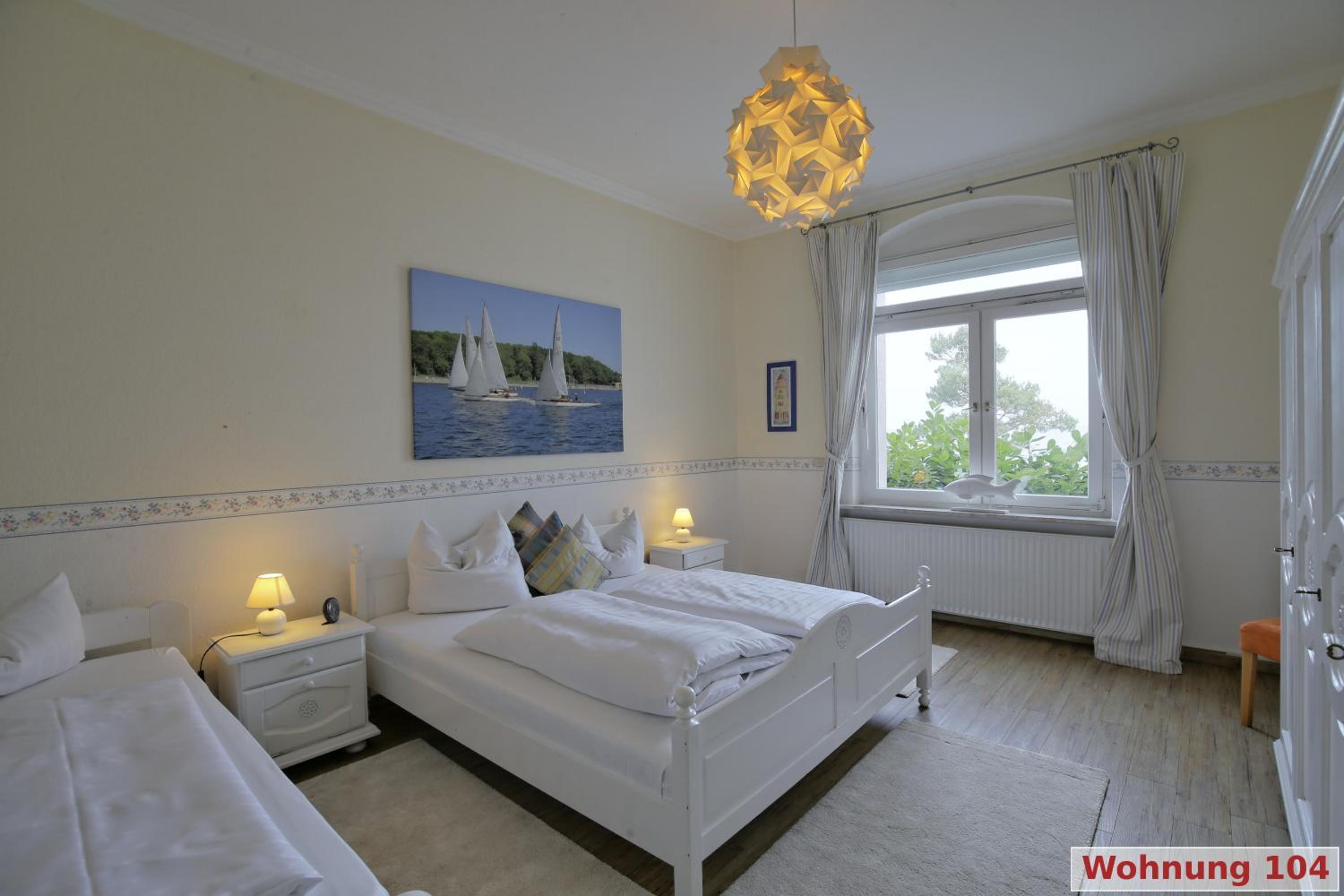 Apartment 104 - Photo 6